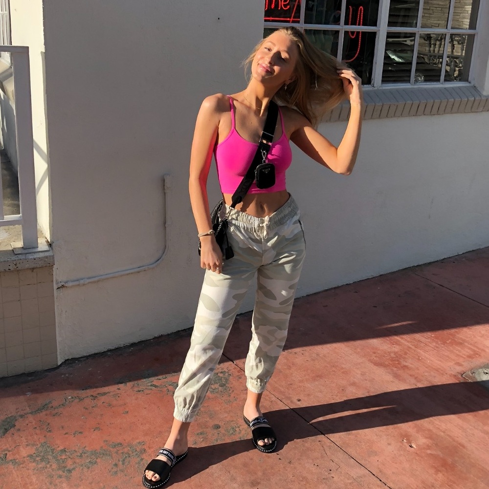 Aritzia TNA camo pant